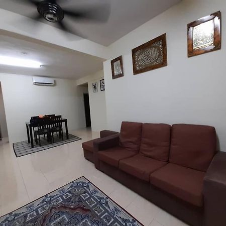 Dhuha Homestay @ Seri Alam Masai , Johor מראה חיצוני תמונה