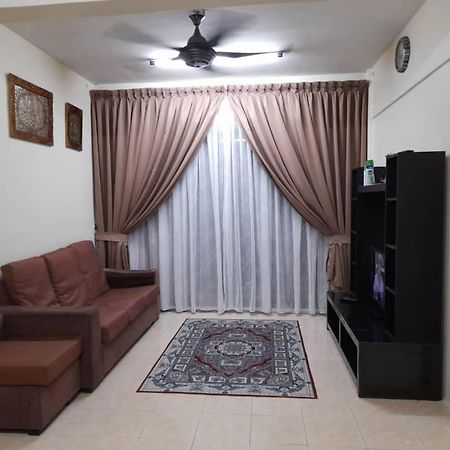 Dhuha Homestay @ Seri Alam Masai , Johor מראה חיצוני תמונה