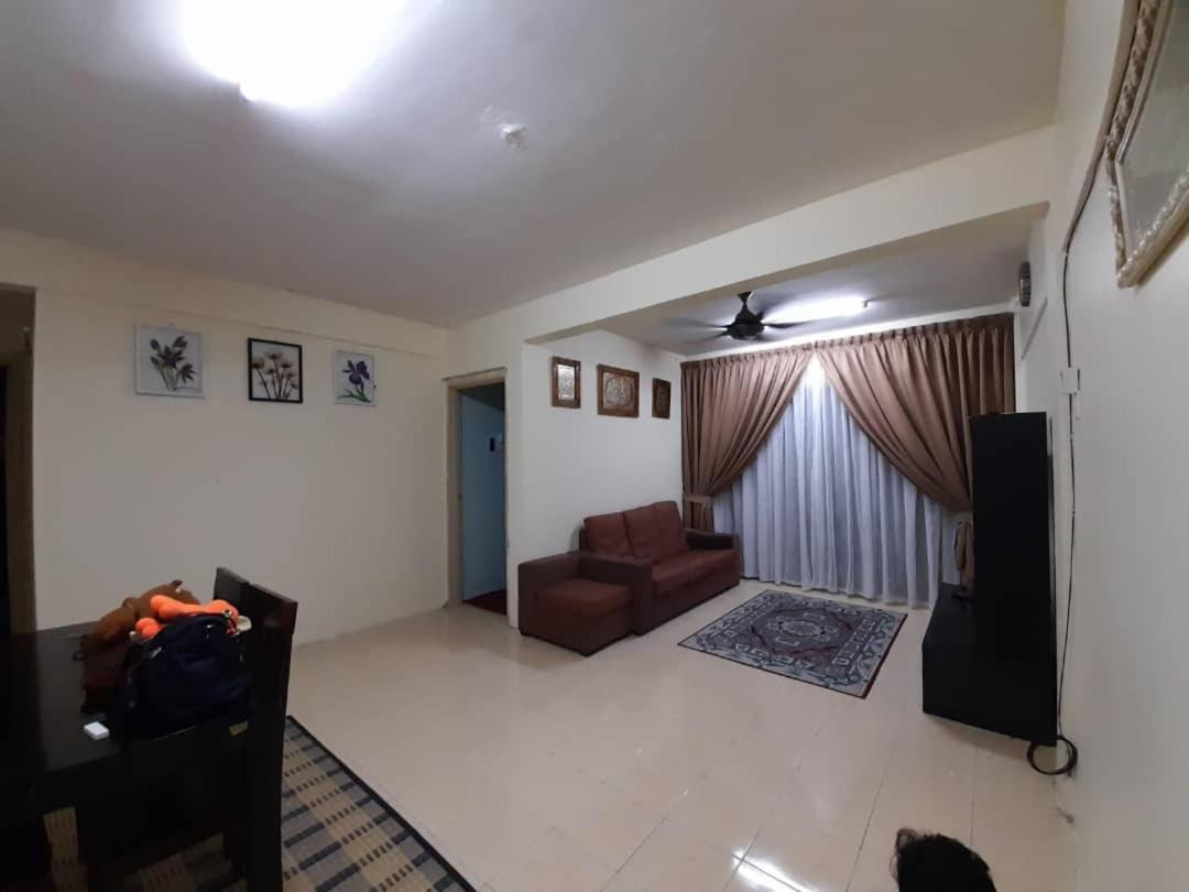 Dhuha Homestay @ Seri Alam Masai , Johor מראה חיצוני תמונה
